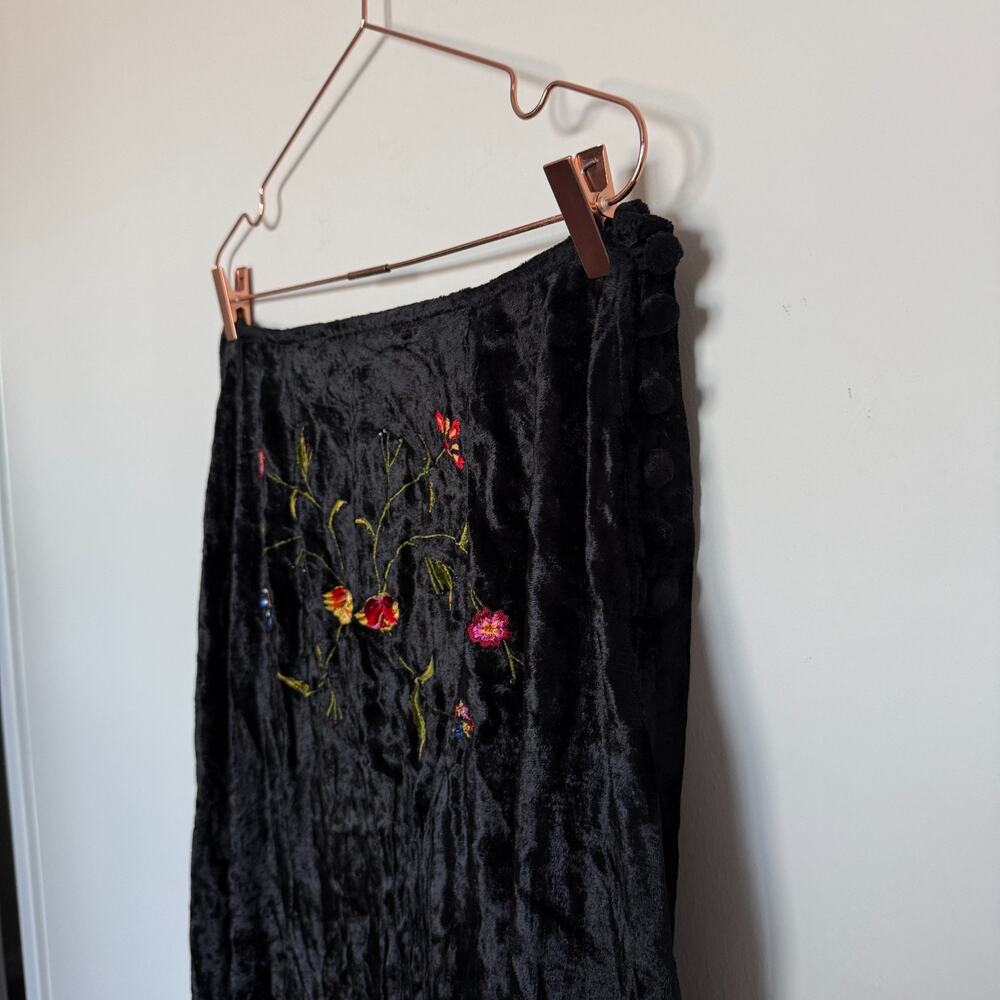 Na-Ta-Ya Womens Velvet Whimsigoth Skirt M Beaded Fairy Renaissance Embroidered - Picture 4 of 8